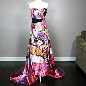 Beautiful! Maggie Sottero Flirt Gown